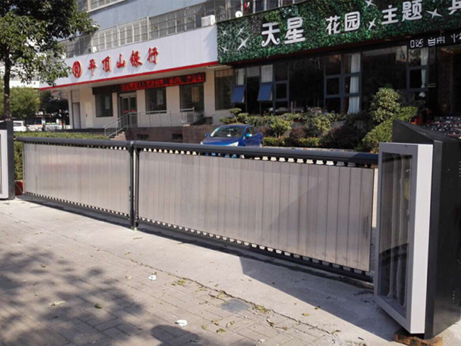 廣告道閘的多功能應(yīng)用